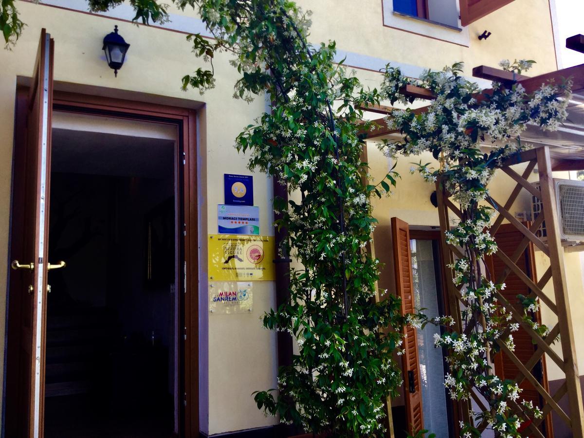 Agriturismo Monaci Templari Seborga Luaran gambar