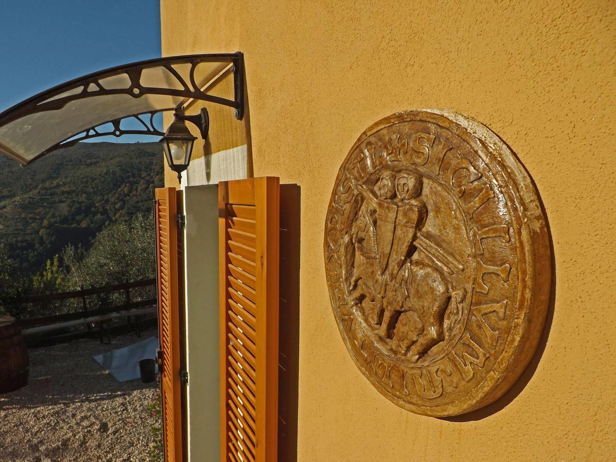 Agriturismo Monaci Templari Seborga Luaran gambar